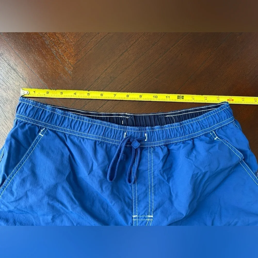 ST. Johns Bay Men's Blue Swim Shorts size Médium